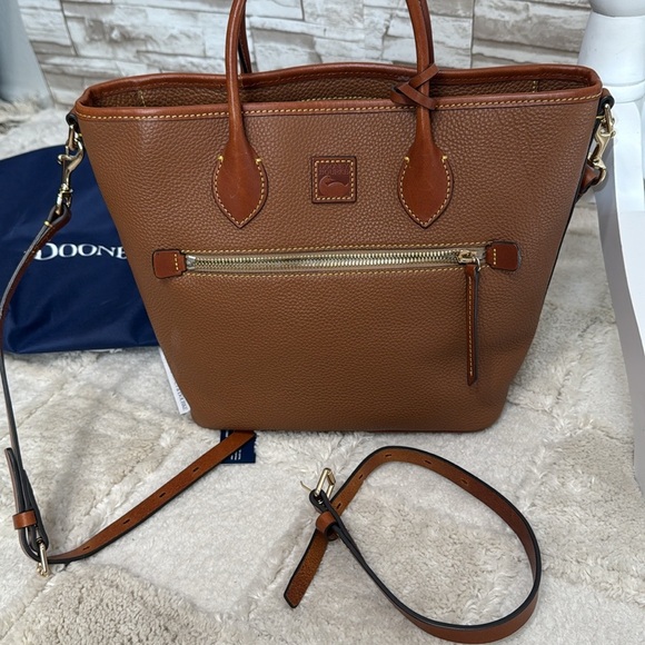 Dooney & Bourke Pebble Grain Handle Tote - Picture 15 of 16